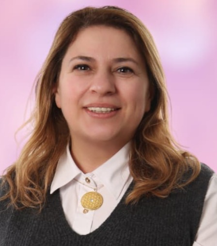 Frekans, varoluşun görünmeyen nabzıdır. Atomdan yıldızlara kadar her şey, kendi titreşiminde yaşar.